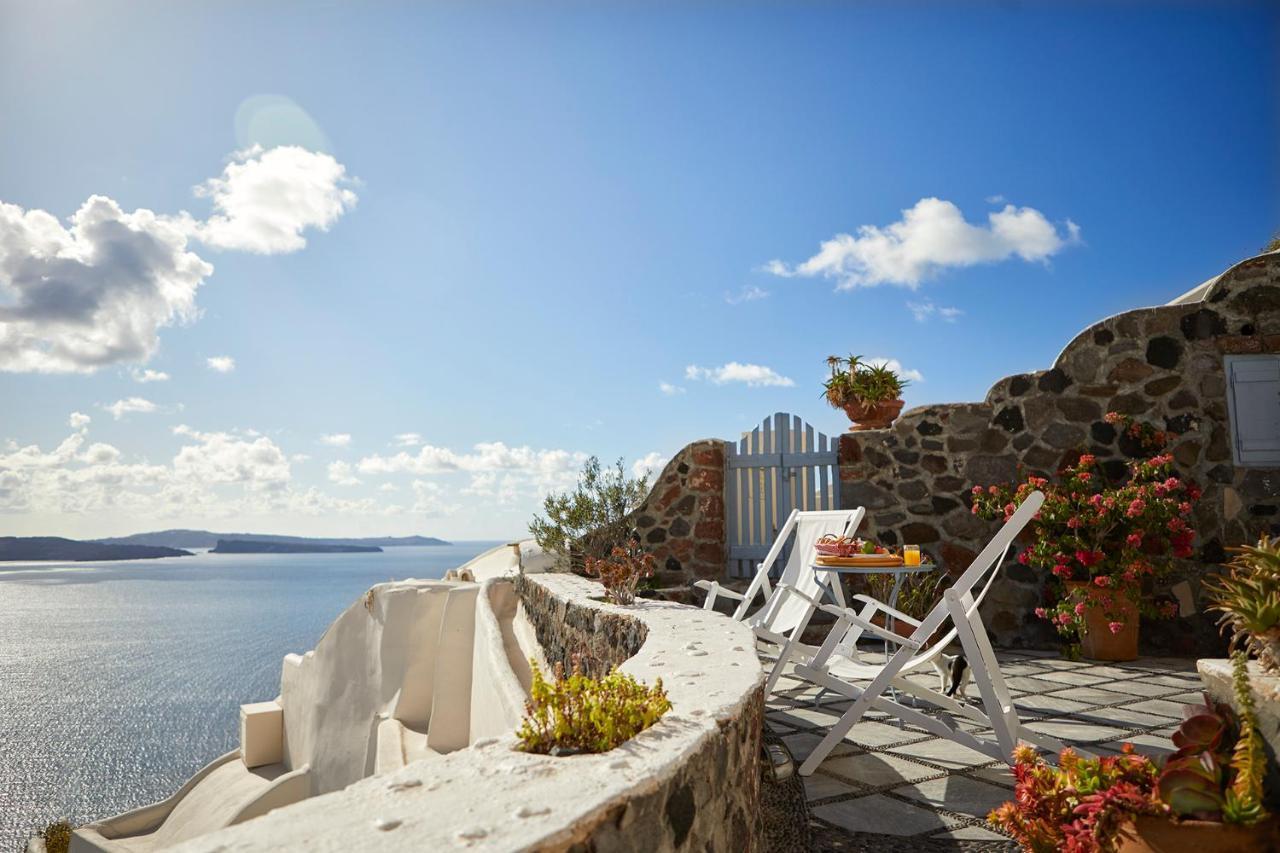 Lava Oia'S Apartment Exterior photo